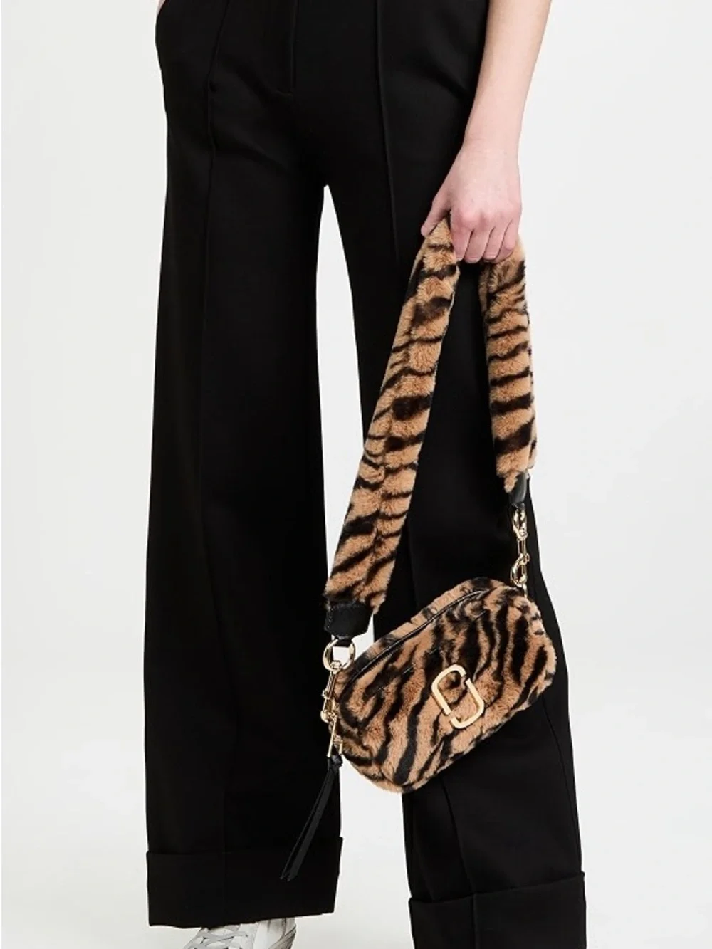 Marc Jacobs Snapshot Faux Fur Tiger - Picture 8 of 8